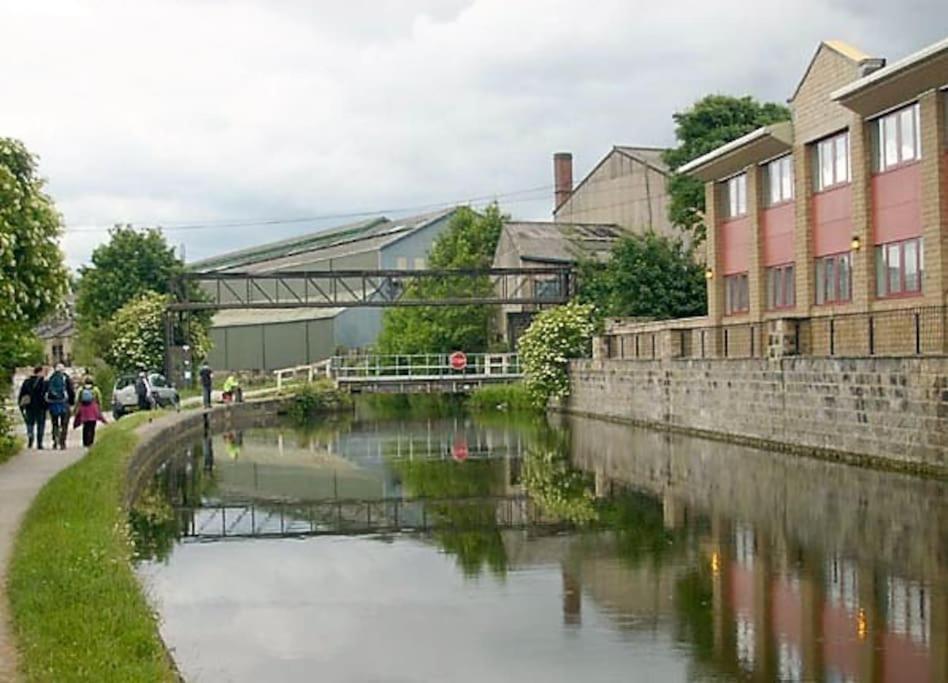 -F5Gh- For Relaxed & Cosy Stay, Free Parking, Wifi Leeds  Exterior foto